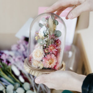 DIY stolp met droogbloemen