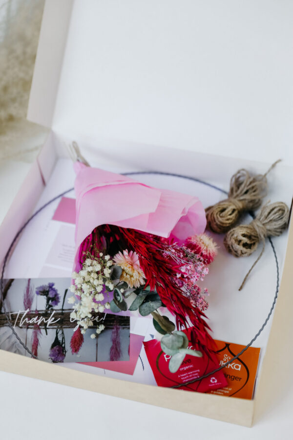 DIY special floral hoop