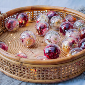 floral kerstballen Kerst inspiratie