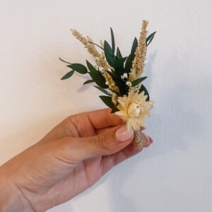 corsage met droogbloemen