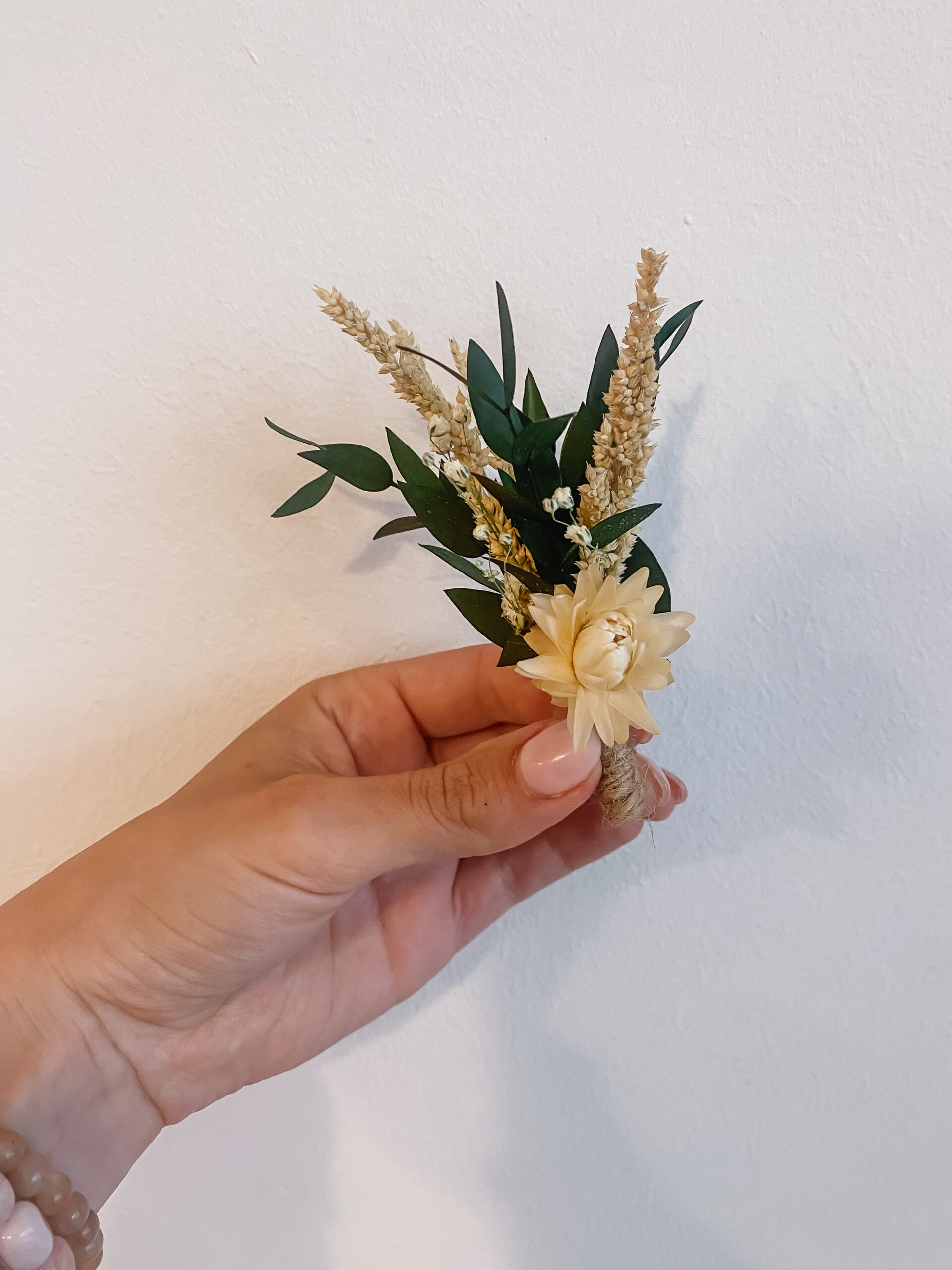 corsage met droogbloemen