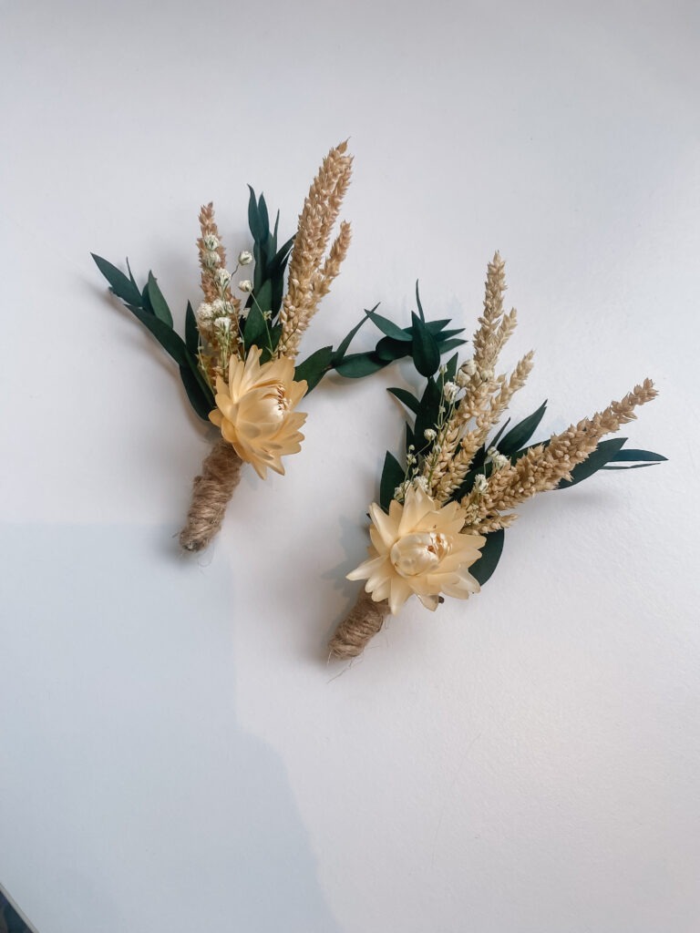 corsage met droogbloemen