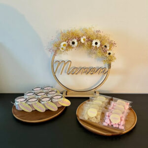gepersonaliseerde floral hoop
