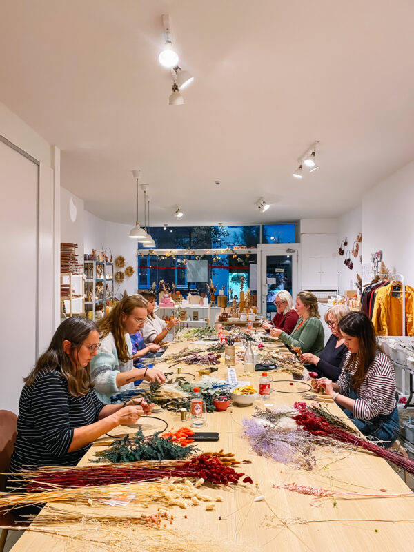 workshop dried floral hoops