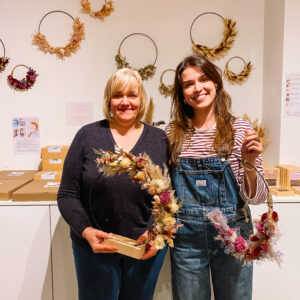 workshop dried floral hoops