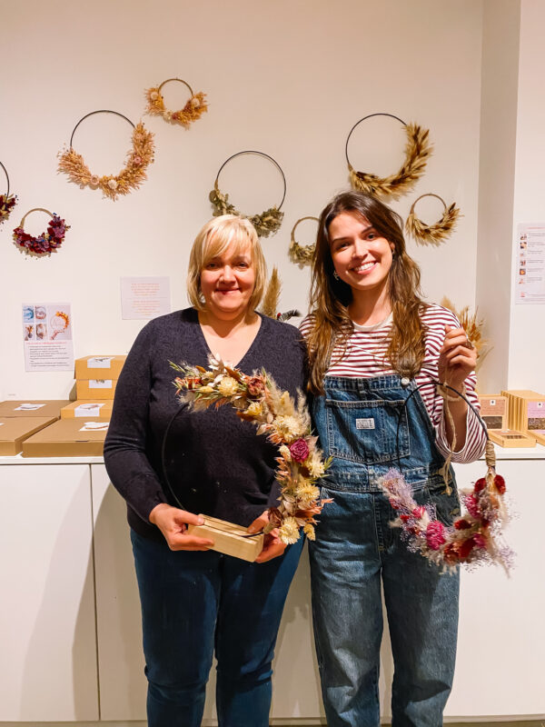 workshop dried floral hoops