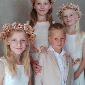 bloemenkroontjes huwelijk