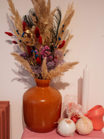 boeket met droogbloemen
