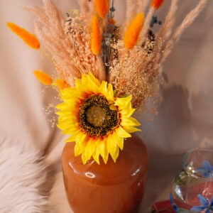 klein boeket met droogbloemen