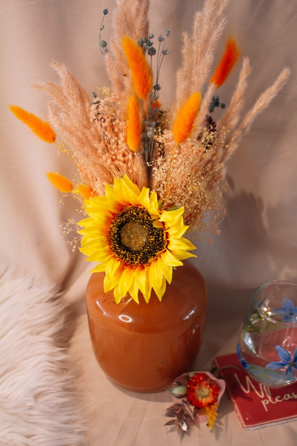 klein boeket met droogbloemen