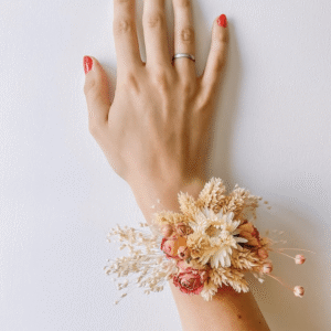 armband met droogbloemen