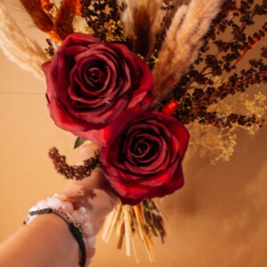 klein boeket met droogbloemen