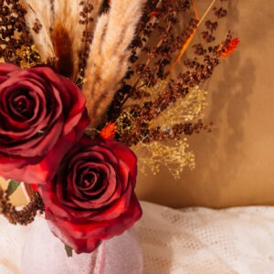 klein boeket met droogbloemen