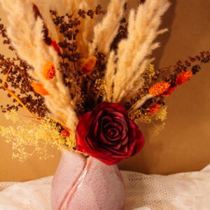 klein boeket met droogbloemen