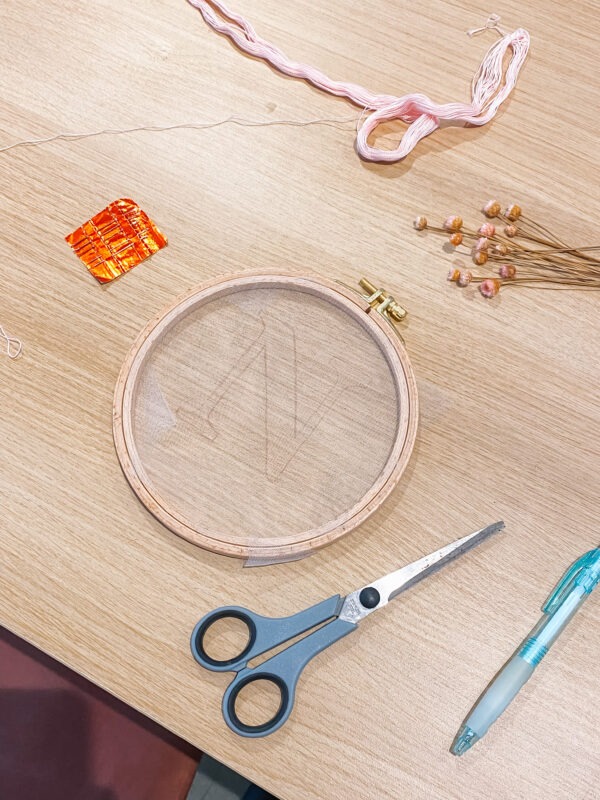 workshop borduren met droogbloemen